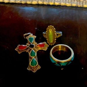 Bundle: 2 rings and a cross